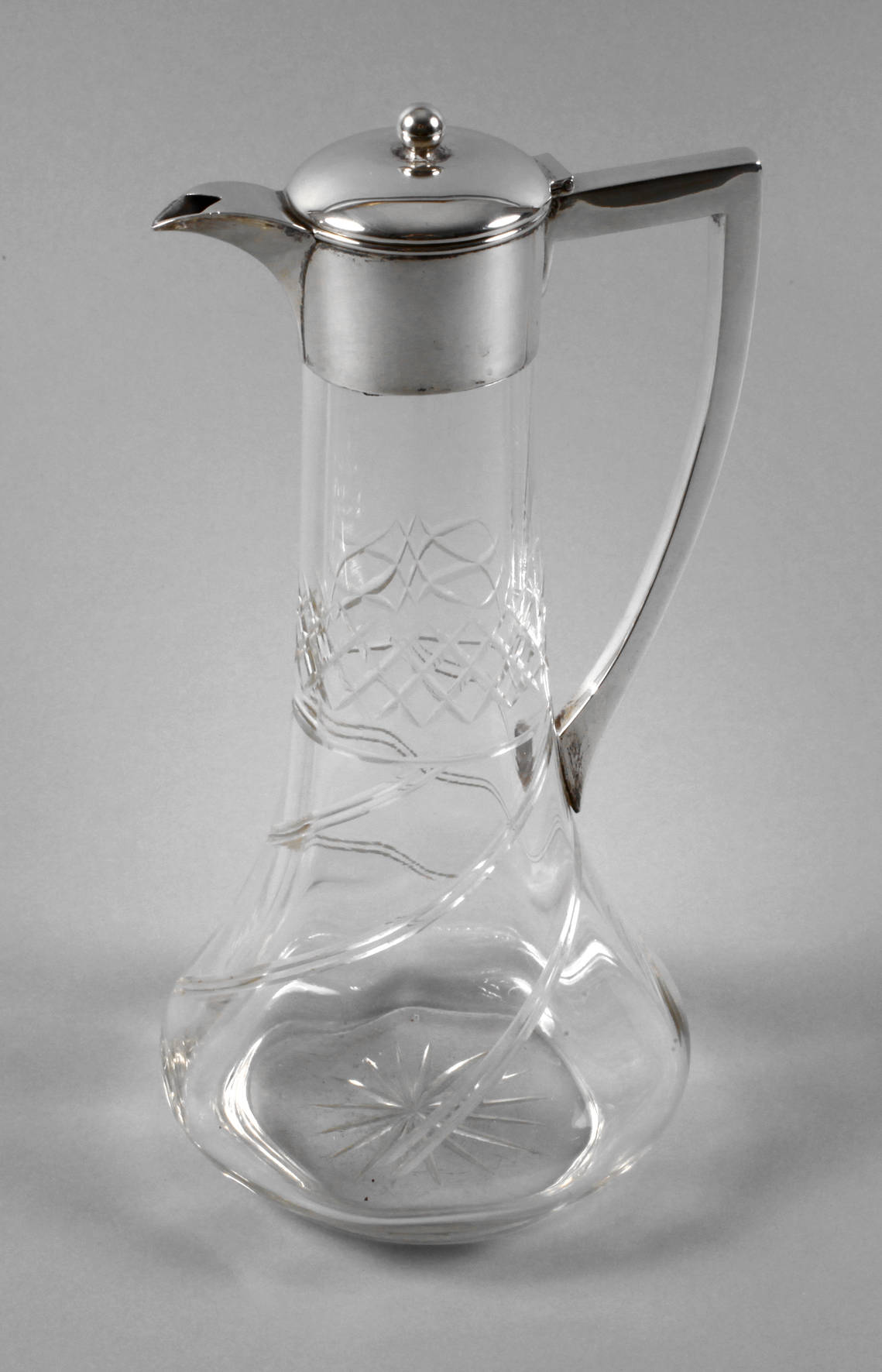 Karaffe mit Silbermontierung