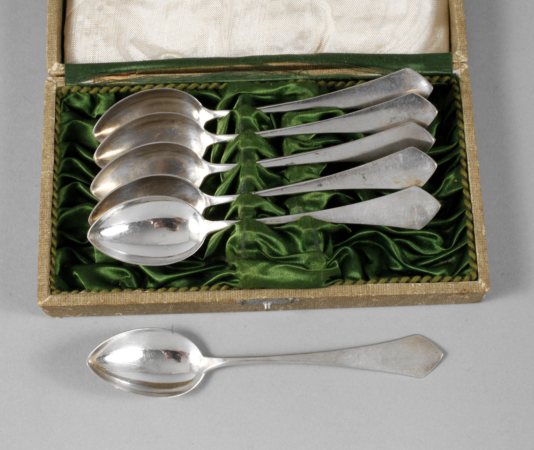 Sechs Kaffeelöffel Silber