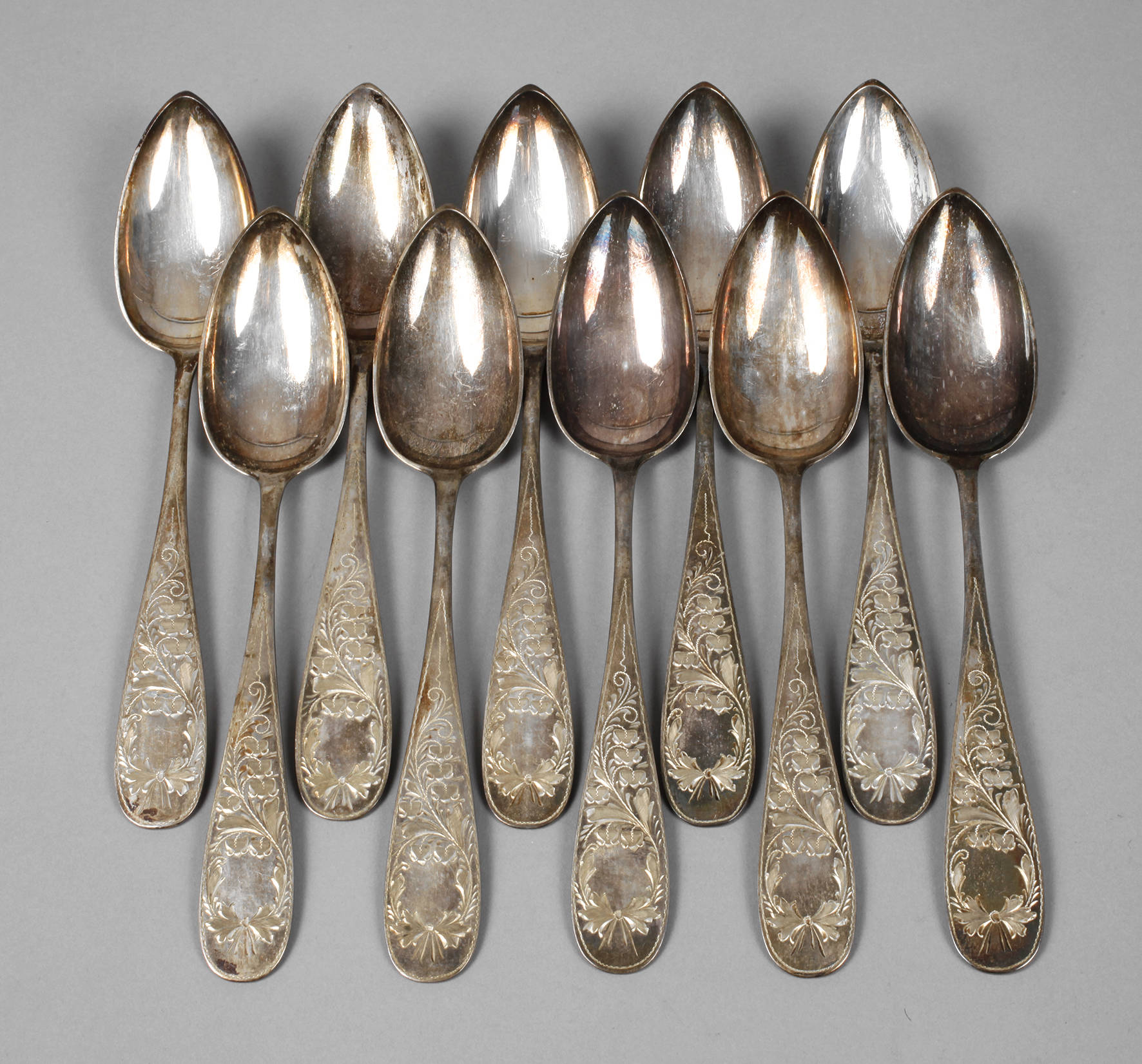 Zehn Speiselöffel Silber