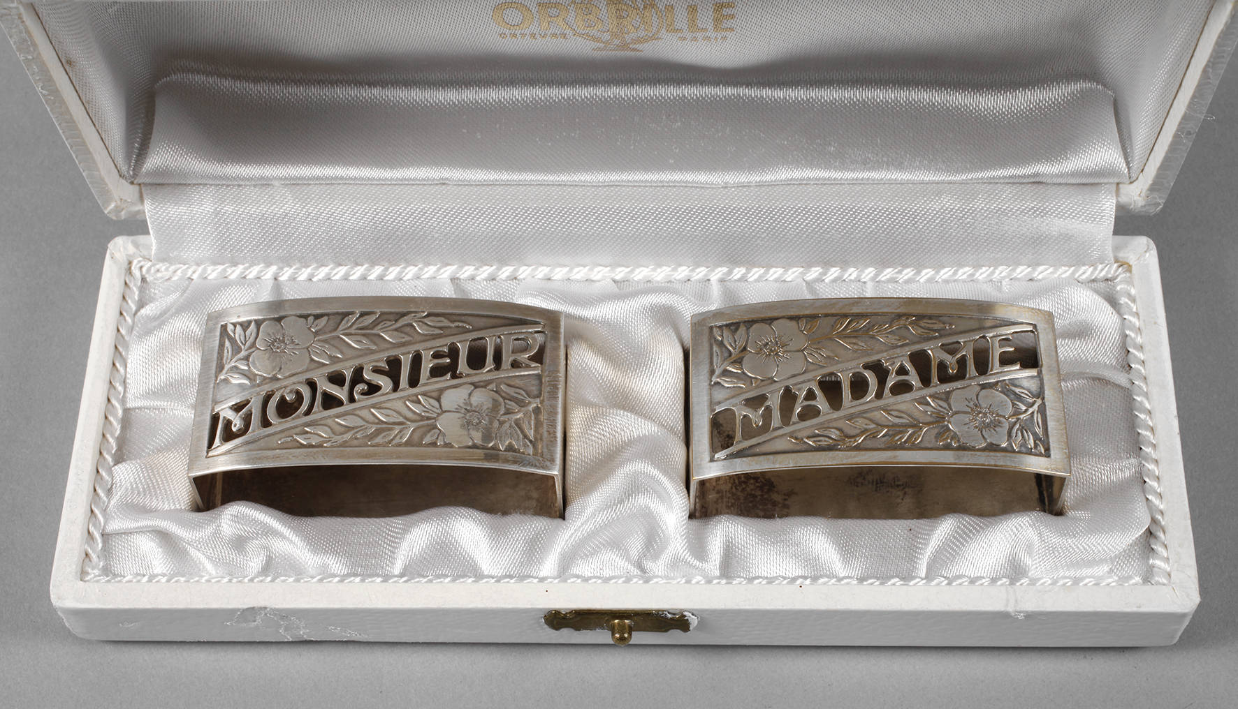 Frankreich Paar Serviettenringe im Geschenketui