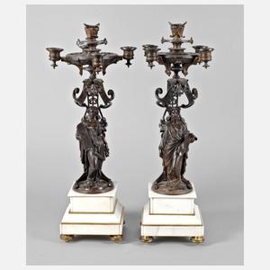 Paar große figürliche Girandolen