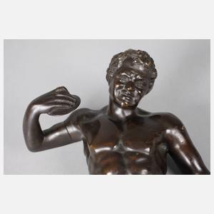 Musizierender Faun mit Zimbeln