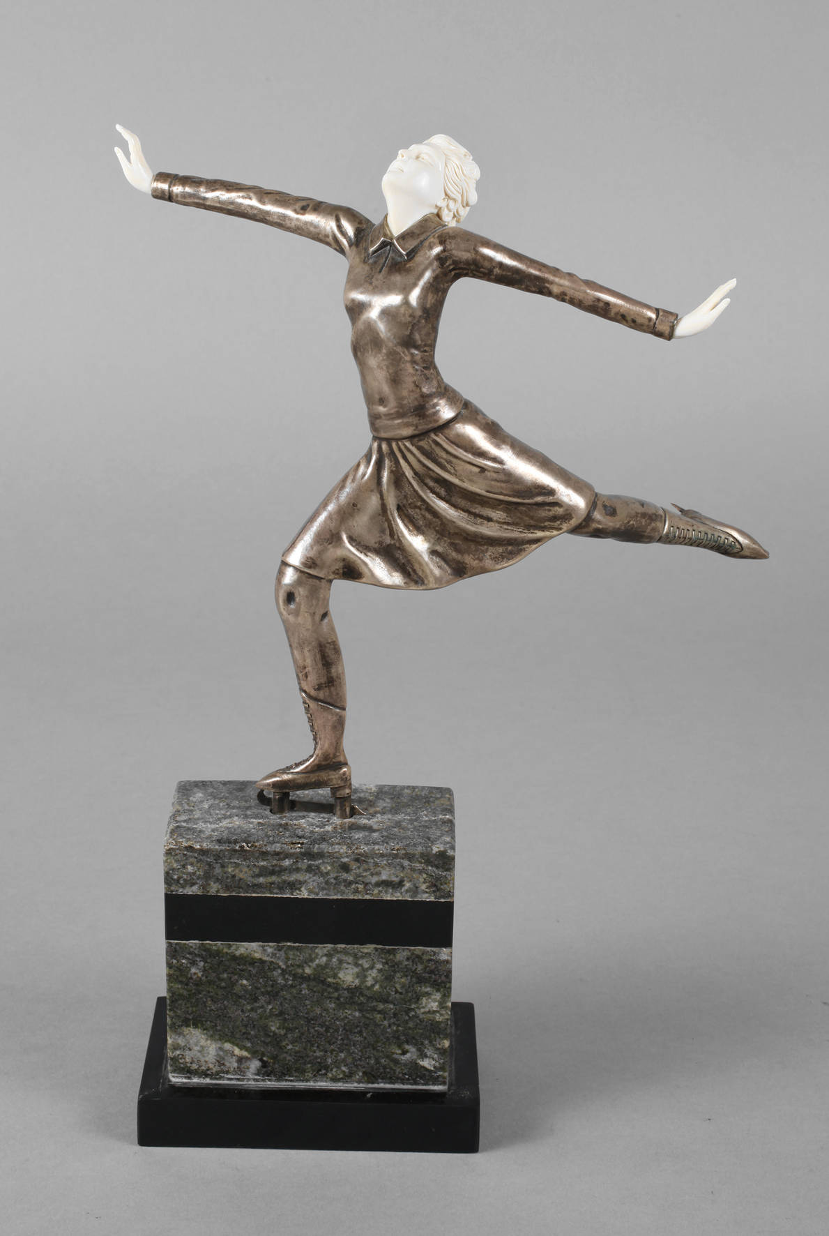 Chryselephantin Art déco