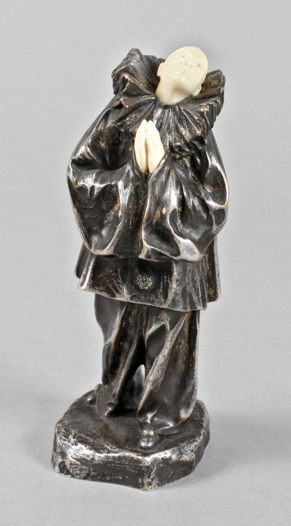 Lucien Charles Edouard Alliot, Chryselephantin Pierrot