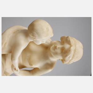 Daniel Greiner, Alabasterfigur Mutter mit Kind