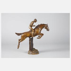 Bronze Hengst im Hürdenrennen