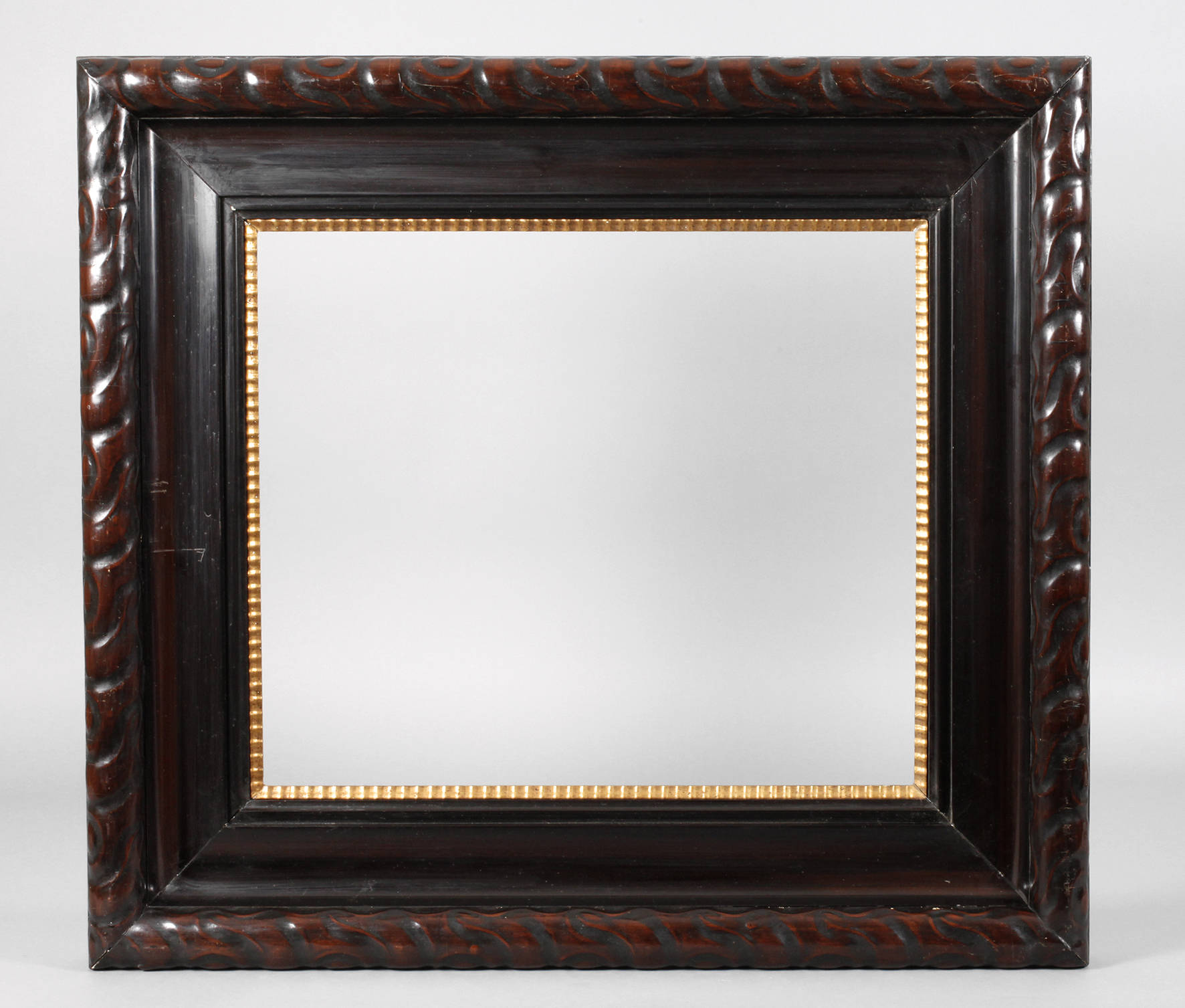 Breiter Lackrahmen um 1920–30