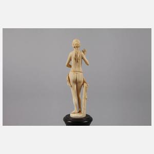 Kleine Elfenbeinschnitzerei