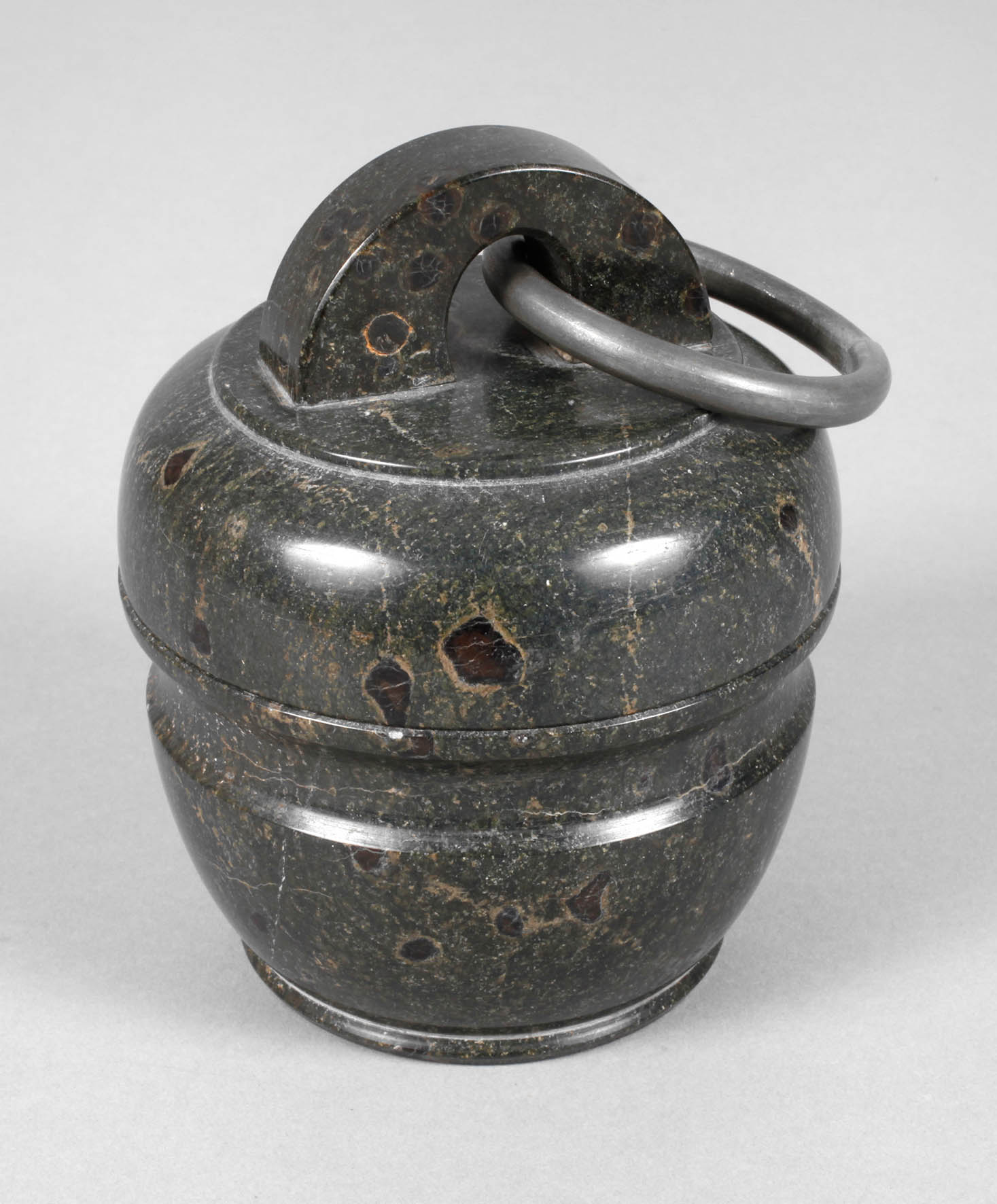 Schraubgefäß Serpentin