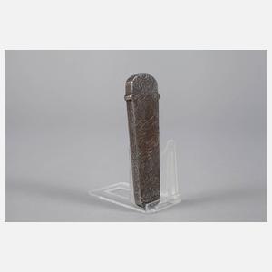 Barocker Nadelbehälter