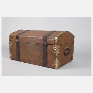 Kleine Deckeltruhe Barock