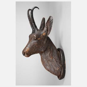 Geschnitzte Jagdtrophäe