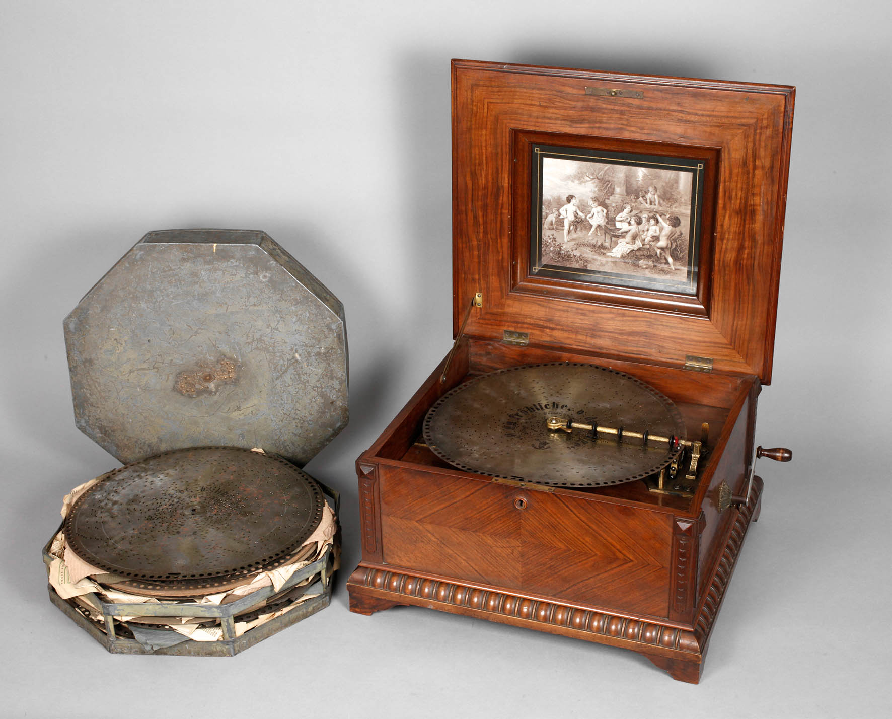 Große Plattenspieldose Polyphon