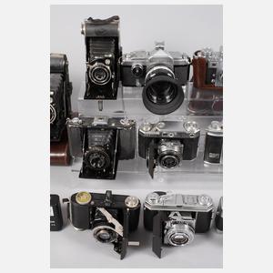 Großes Konvolut Fotoapparate