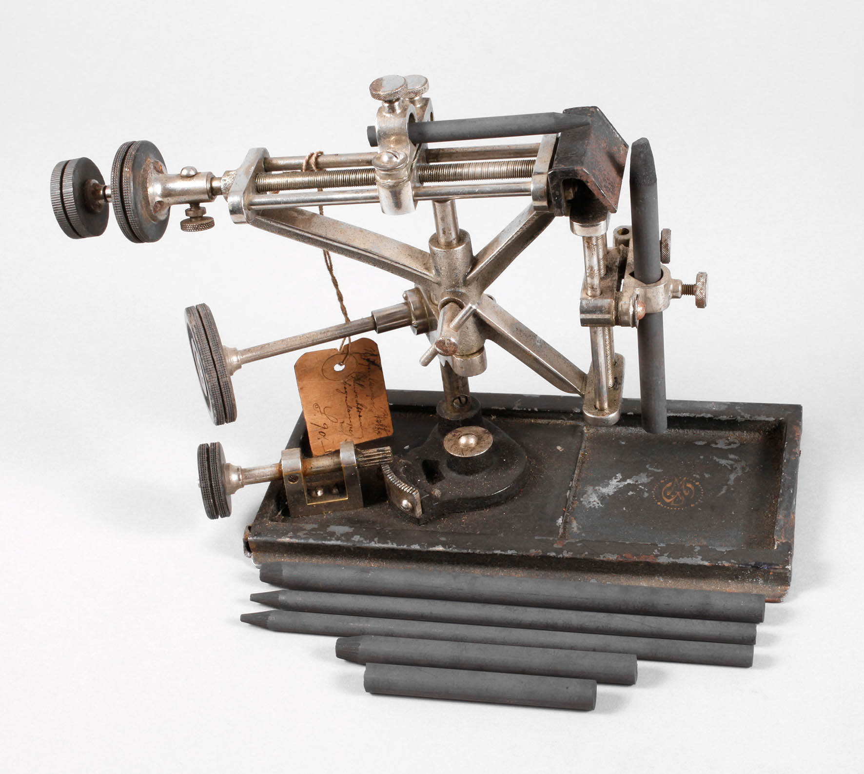 Demonstrationsmodell Kohlelichtbogenlampe