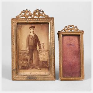 Zwei Tischbilderrahmen