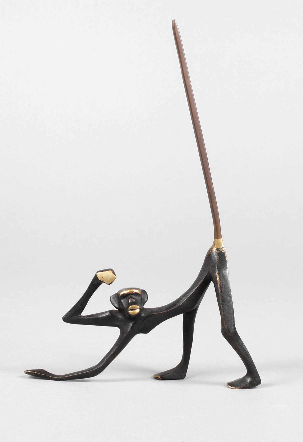 Brezelhalter als Affe