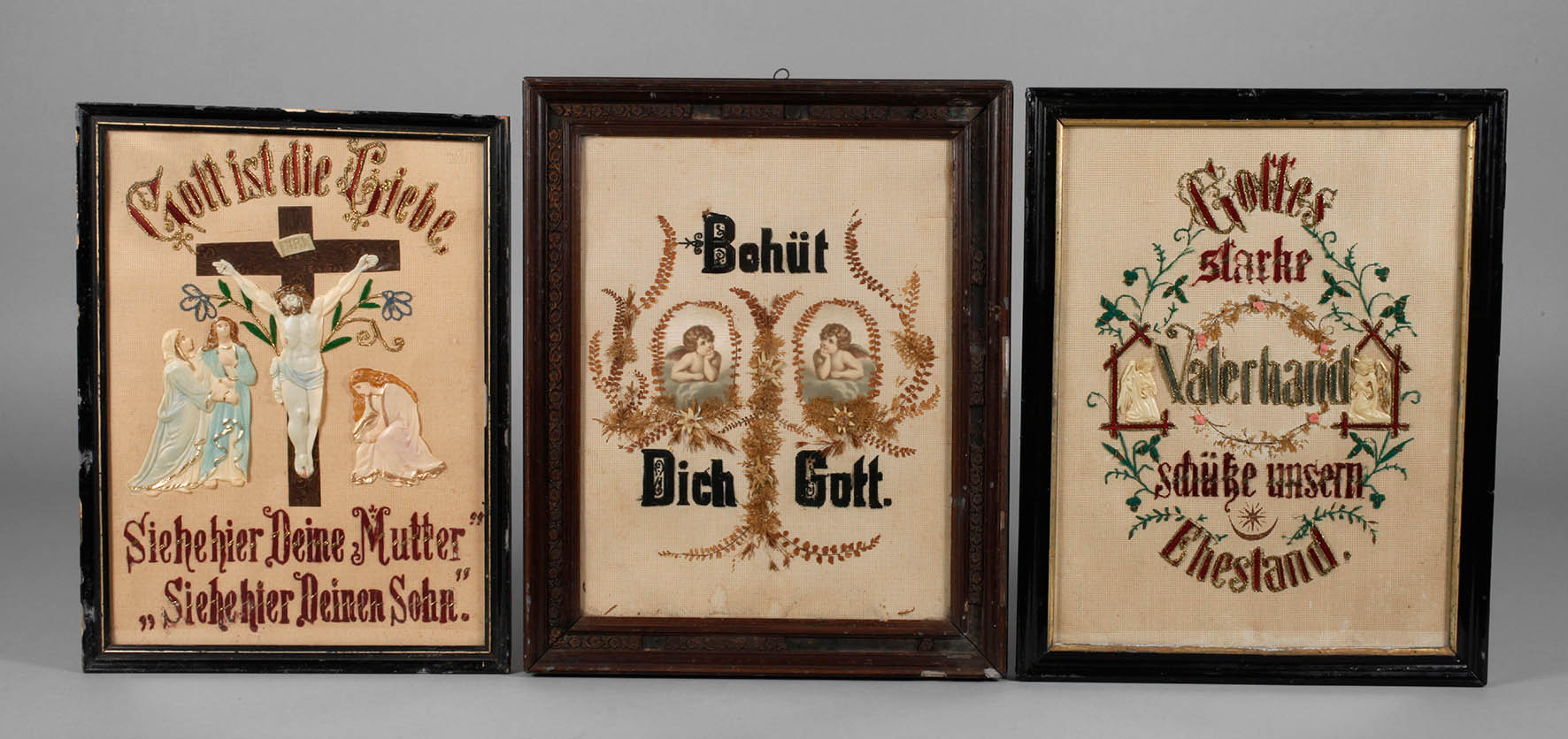 Konvolut gestickte Haussegen