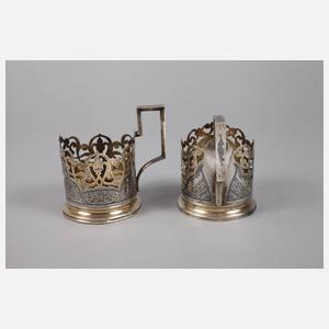 Vier Teeglashalter Russland