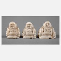 Drei Elfenbeinschnitzereien111