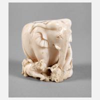 Elfenbeinschnitzerei111