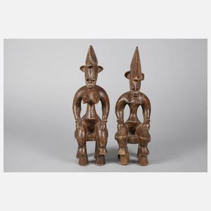 Paar figürliche Schnitzereien