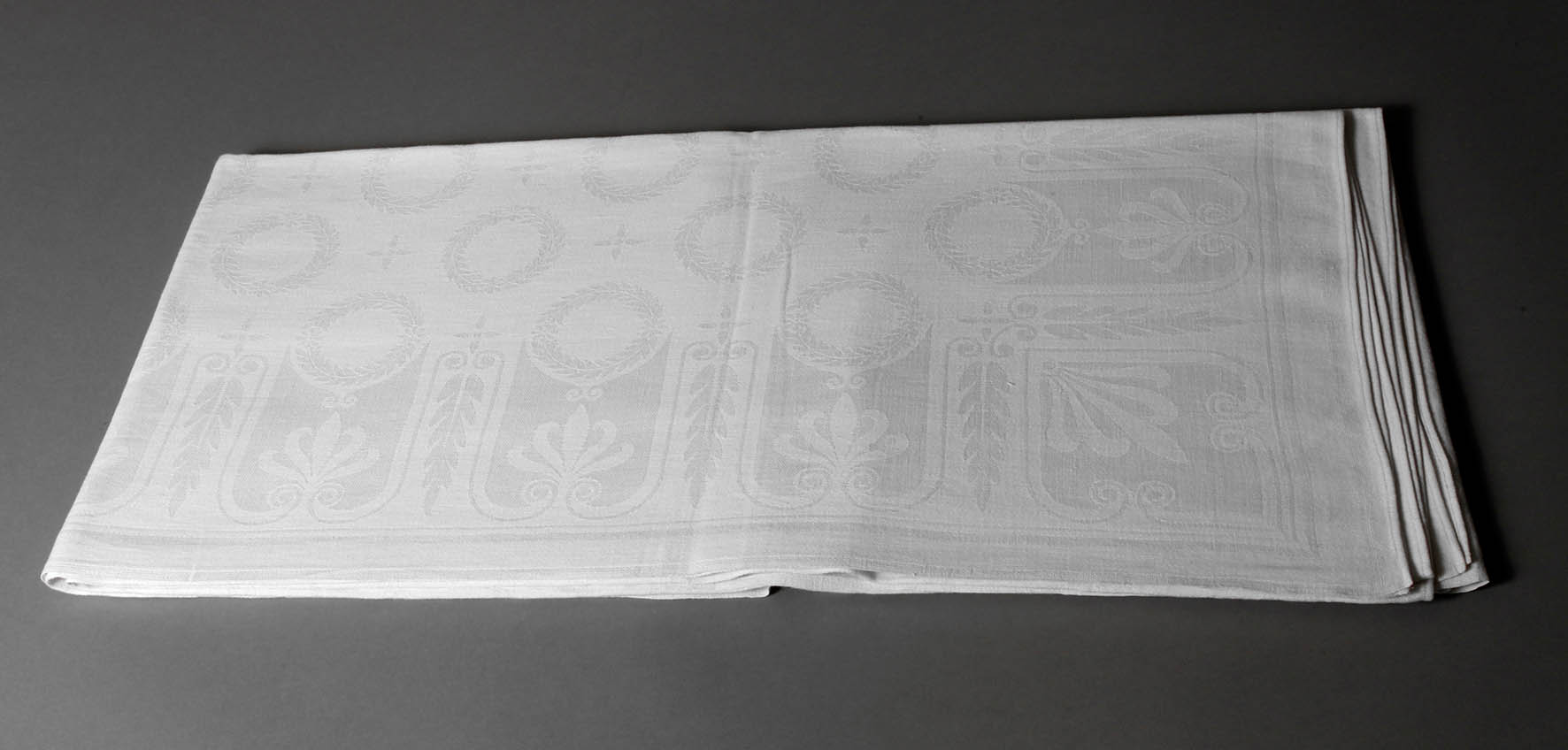 Tafeltuch Kranzdekor