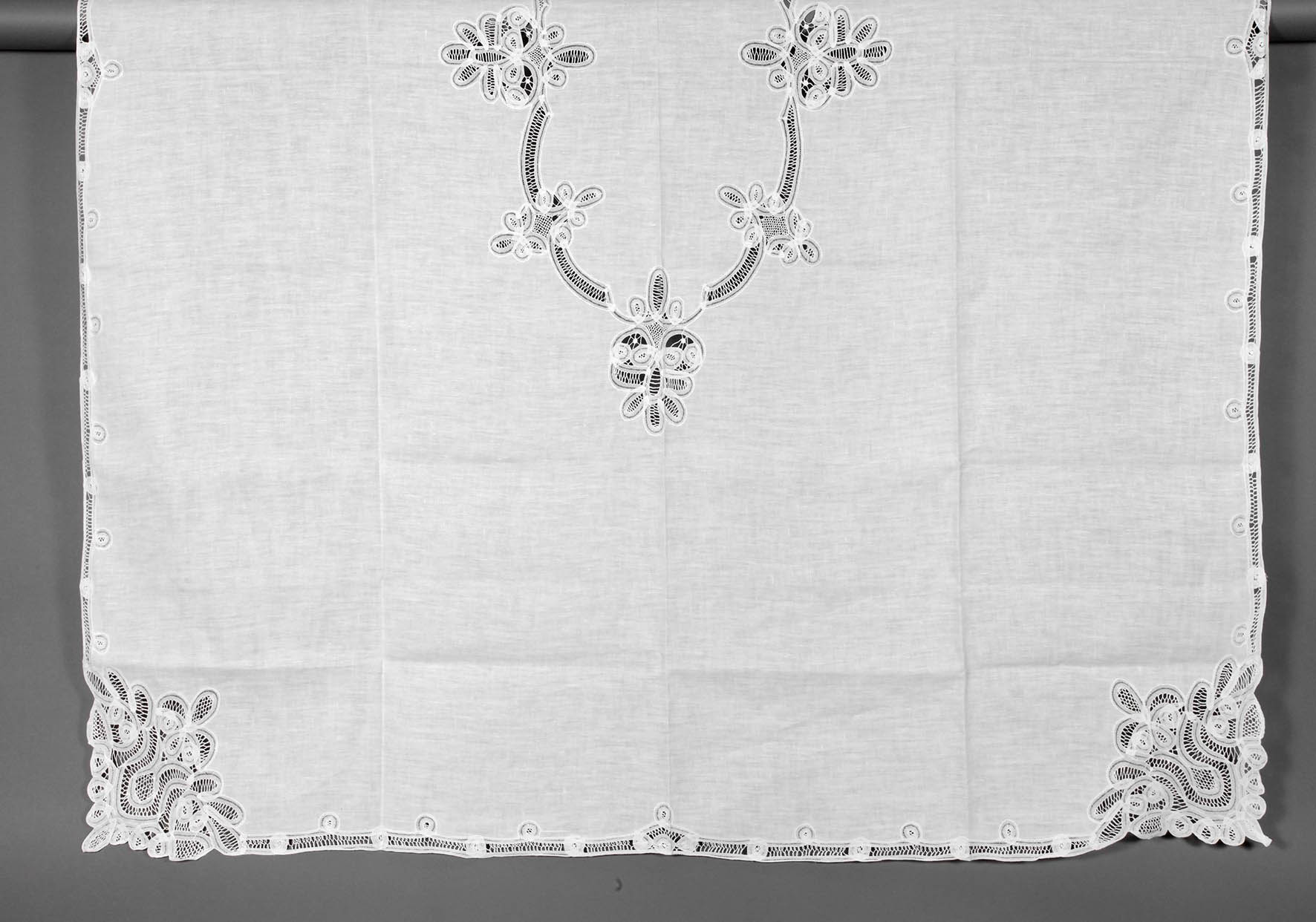 Tischdecke Handarbeit