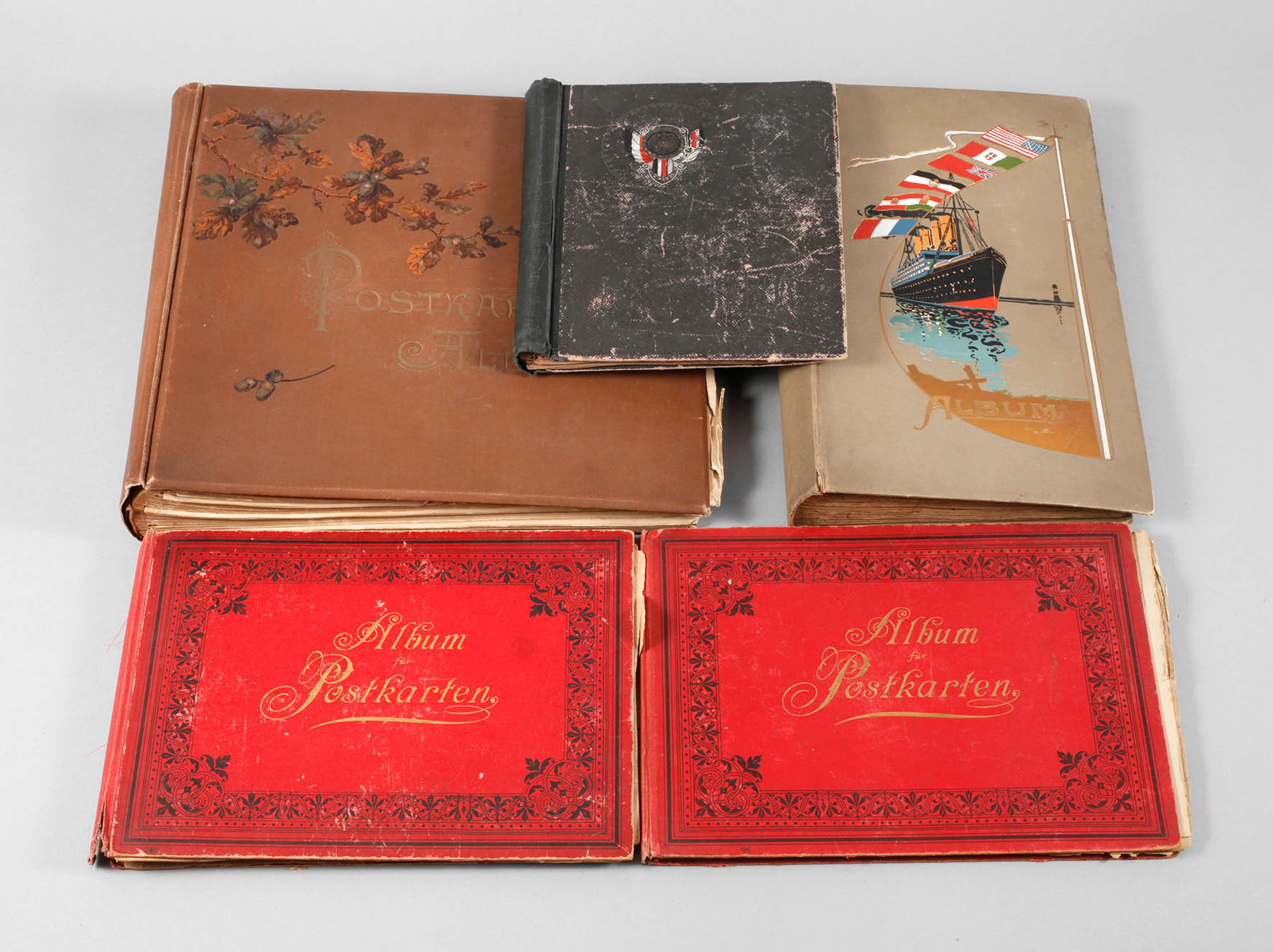 Konvolut Postkartenalben