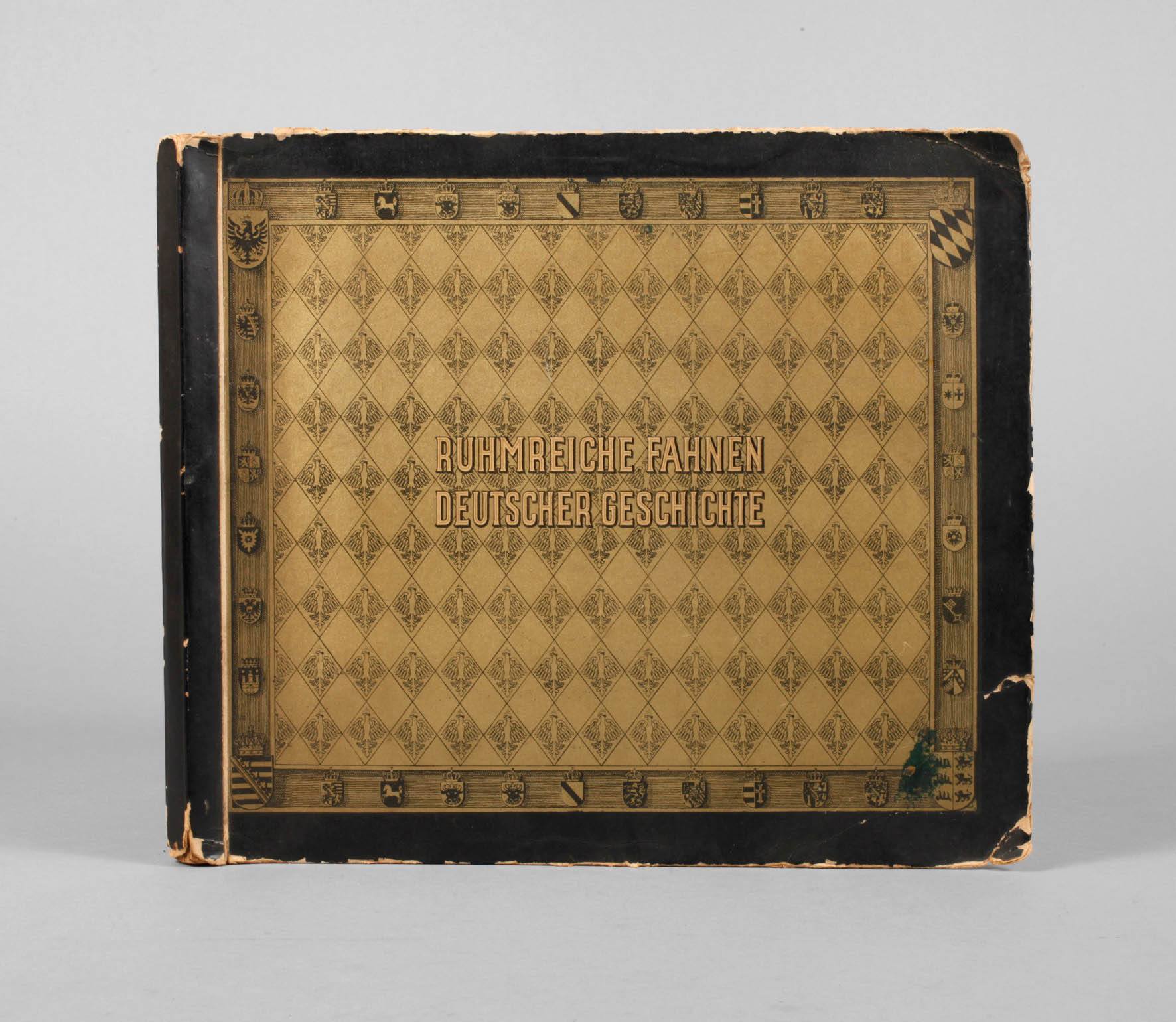 Sammelbilderalbum Fahnenbilder