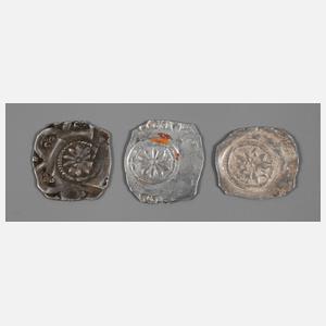 Drei Nürnberger Brakteaten