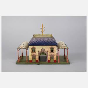 Bing Bahnhof mit Seitenhallen