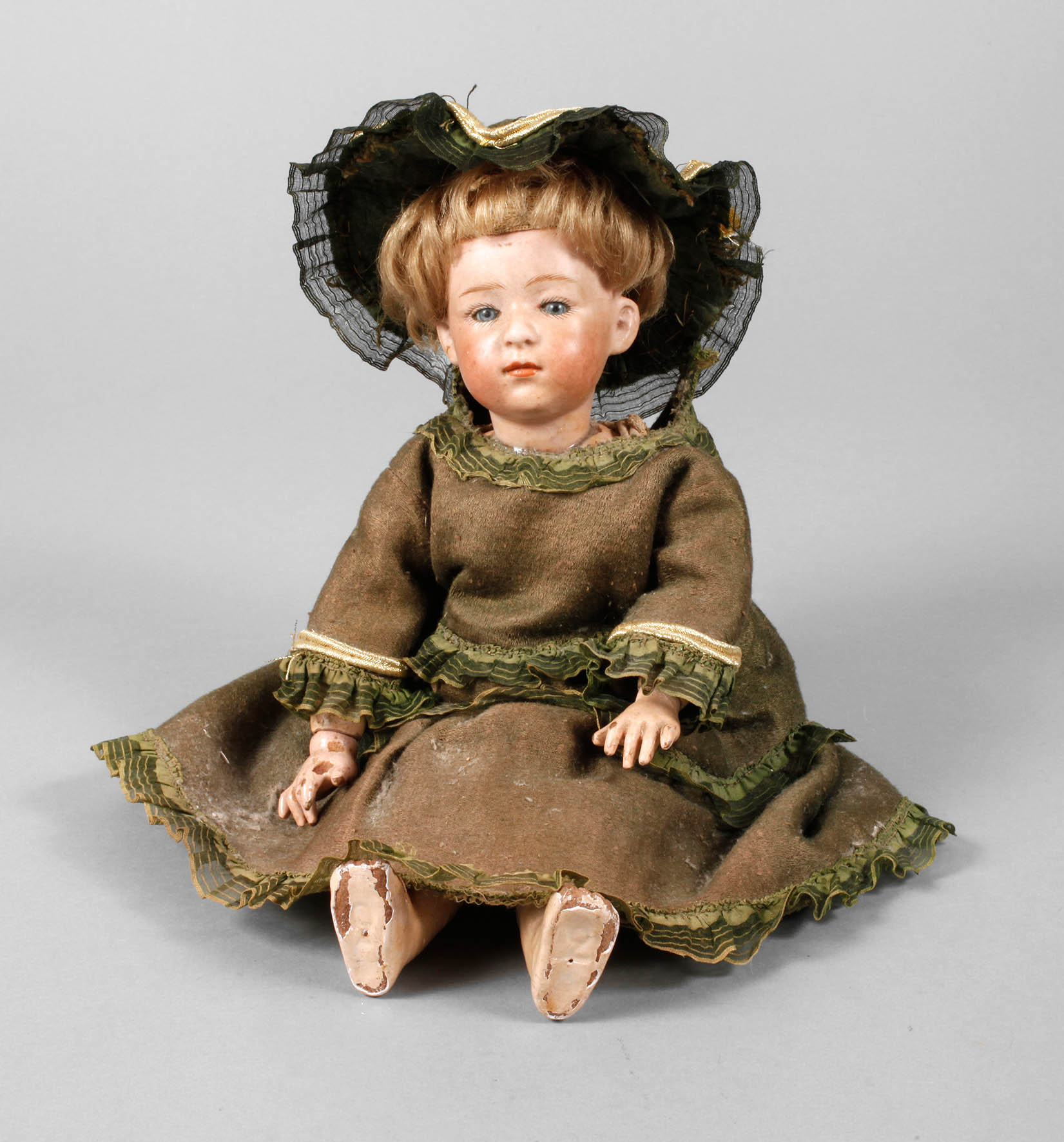 Gebr. Heubach Porzellankopfpuppe