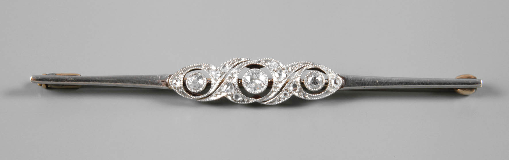 Stabbrosche mit Brillantbesatz