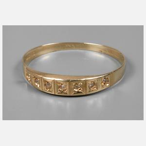 Damenring mit Diamantbesatz