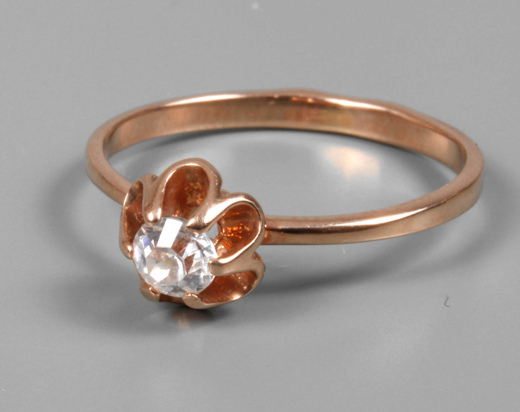 Solitärring in Rotgold