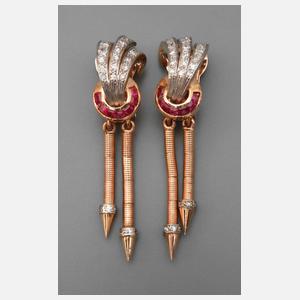 Paar Ohrhänger mit Rubinen und Diamanten