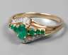 Damenring mit Diamanten und Smaragden