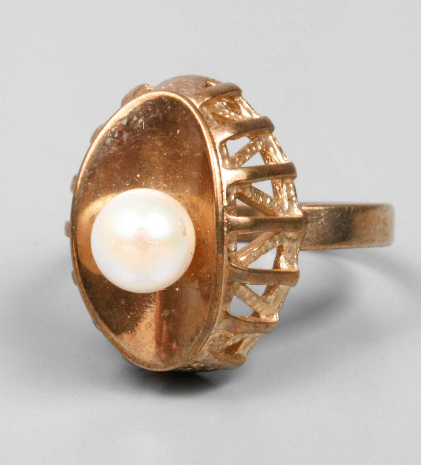Damenring mit Perle