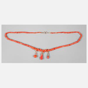 Korallenkette mit Einhängern