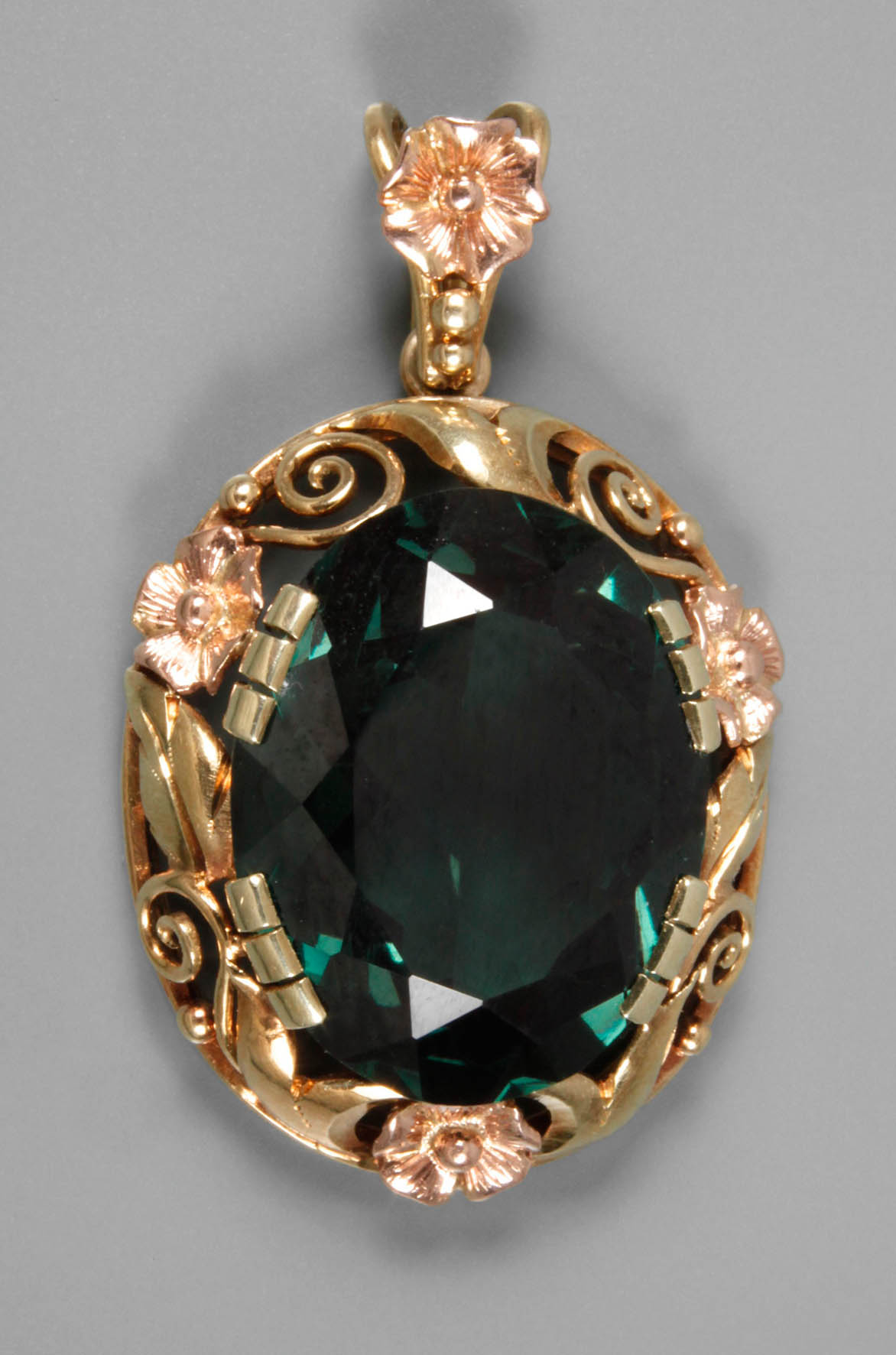 Anhänger mit synth. turmalinfarbenen Spinell