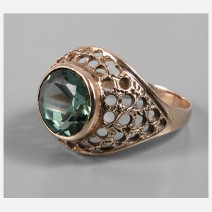 Damenring mit turmalinfarbenem synthetischen Spinell