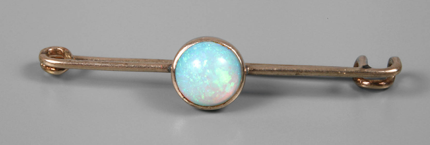 Anstecknadel mit Edelopal
