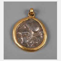 Anhänger mit antiker Münze111