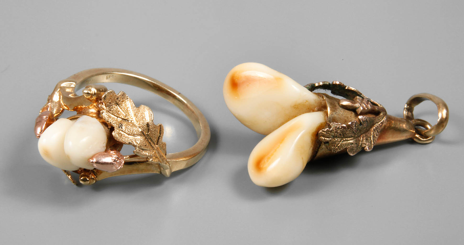 Ring und Anhänger Grandelschmuck