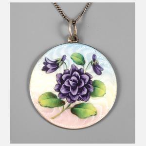 Emailanhänger an Kette