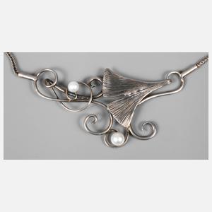 Silbercollier mit Perlen