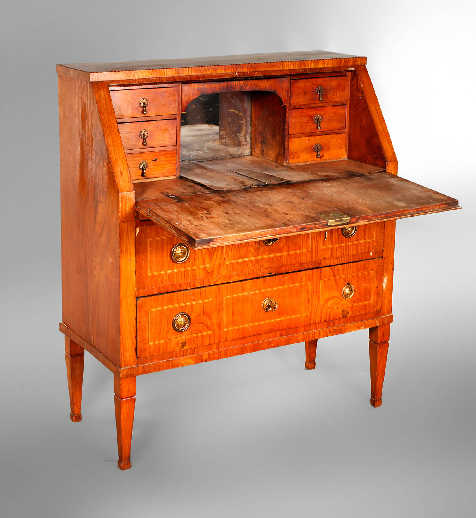 Schrägklappensekretär