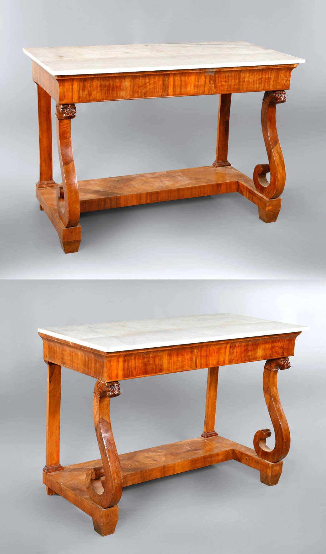 Paar klassizistische Konsolen