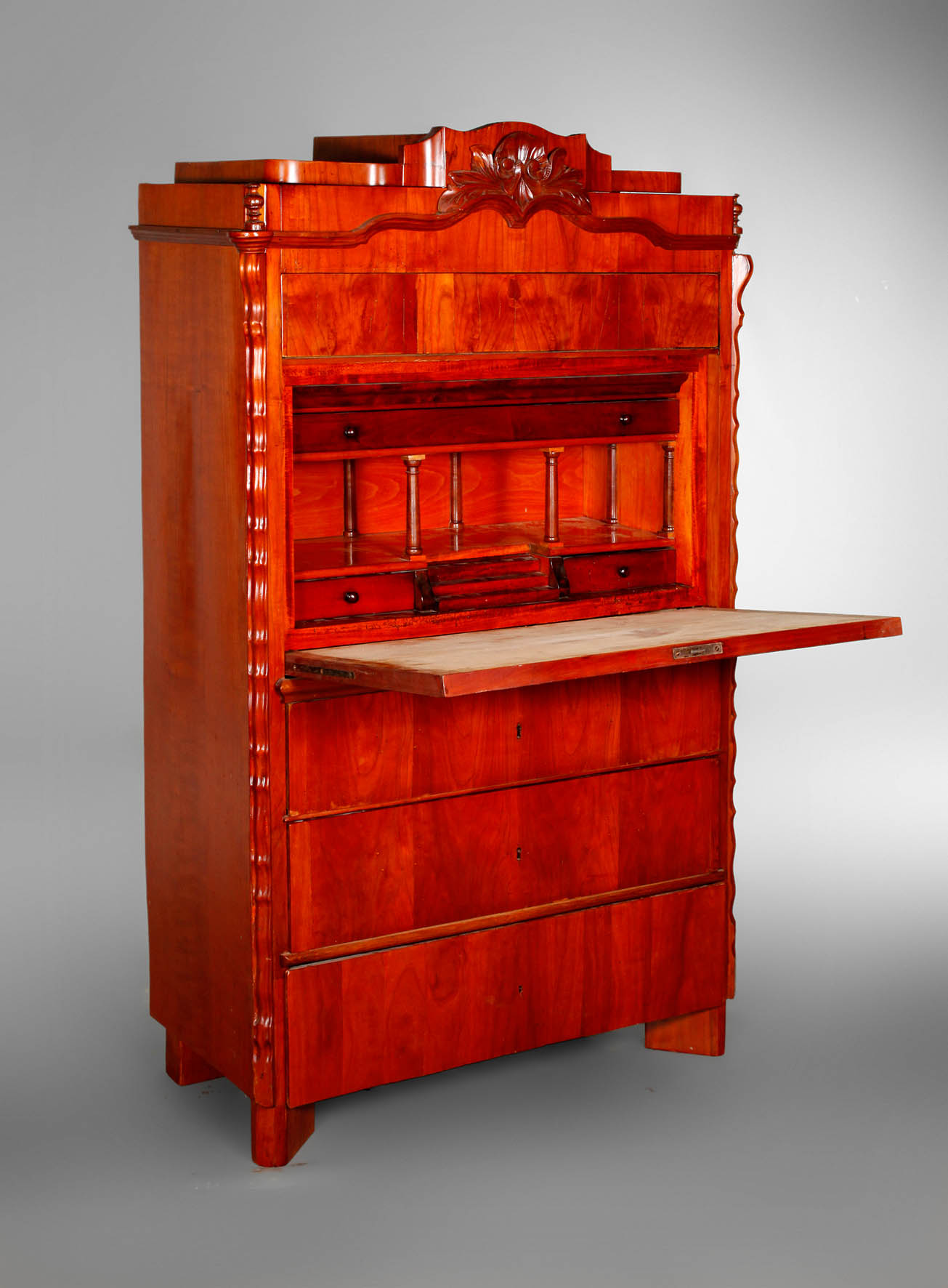 Sekretär Kirschbaum